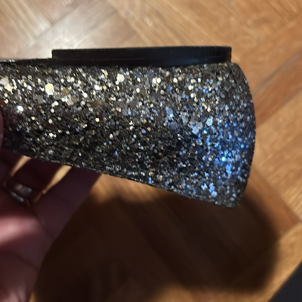 Jimmy Choo Silver Glitter Flats - Picture 4 of 8